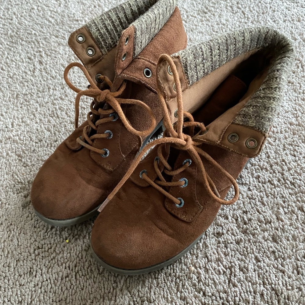 Arizona Womens Brown Faux Leather Ankle Boots
